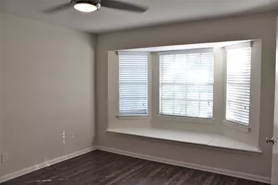 10142 Eddystone Drive, Houston, TX 77043 - Photo 18