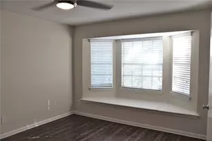 10142 Eddystone Dr, Houston, TX 77043 - Photo 18