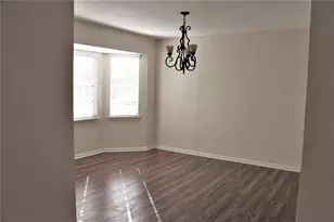 10142 Eddystone Dr, Houston, TX 77043 - Photo 8