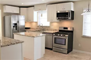 10142 Eddystone Dr, Houston, TX 77043 - Photo 10