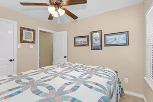 104 Harbour Town Cir, Conroe, TX 77356 - Photo 24