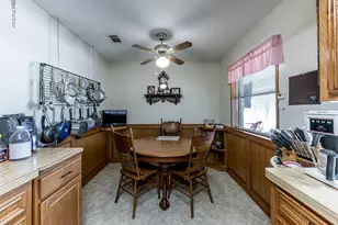 46 Point Loop, Huntsville, TX 77320 - Photo 12