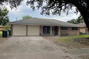 5818 Darlinghurst Dr, Houston, TX 77085 - Photo 10