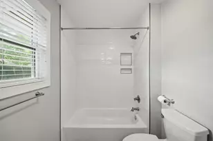 4614 Hummingbird St, Houston, TX 77035 - Photo 32