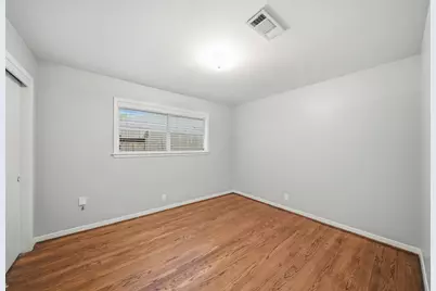 4614 Hummingbird Street, Houston, TX 77035 - Photo 28