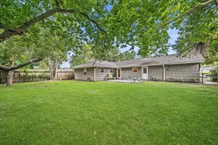 4614 Hummingbird St, Houston, TX 77035 - Photo 42
