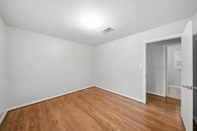 4614 Hummingbird Street, Houston, TX 77035 - Photo 26
