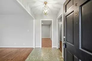 4614 Hummingbird St, Houston, TX 77035 - Photo 6