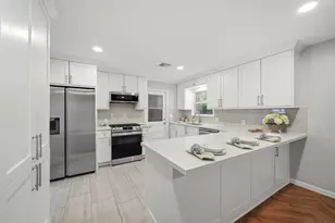 4614 Hummingbird St, Houston, TX 77035 - Photo 18