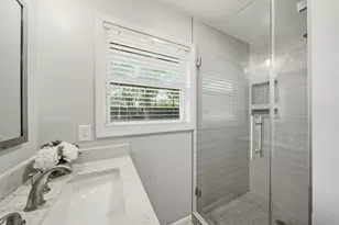 4614 Hummingbird St, Houston, TX 77035 - Photo 30