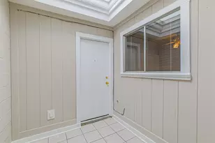 2 River Creek Way, Sugar Land, TX 77478 - Photo 10
