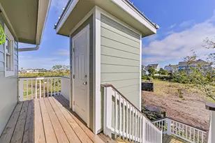 2118 103rd St, Galveston, TX 77554 - Photo 38