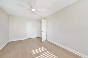 2118 103rd St, Galveston, TX 77554 - Photo 22