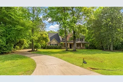 13258 Overlook Court, Conroe, TX 77302 - Photo 2