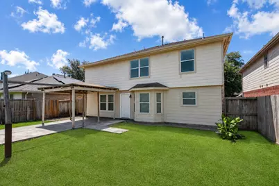 5918 Stirring Winds Lane, Houston, TX 77086 - Photo 32