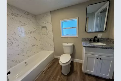 9006 Elm Street, Hitchcock, TX 77563 - Photo 6