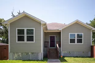 6010 Lyndhurst Dr, Houston, TX 77033 - Photo 1