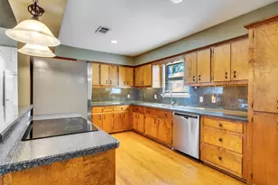 18085 Lake Dr E, Willis, TX 77378 - Photo 12