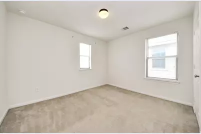 2702 Urban Glen Court, Houston, TX 77038 - Photo 40