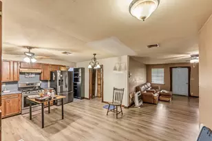 894 Winding Crk Dr, Trinity, TX 75862 - Photo 12