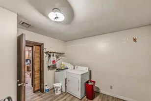 894 Winding Crk Dr, Trinity, TX 75862 - Photo 16