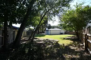 2203 Holly Knoll St, Houston, TX 77077 - Photo 36