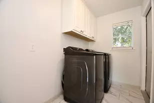 2203 Holly Knoll St, Houston, TX 77077 - Photo 32
