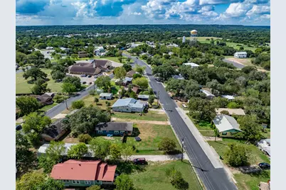 1070 Noth Franklin, La Grange, TX 78945 - Photo 30