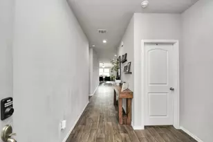 22631 Theodoli Dr, Katy, TX 77449 - Photo 4