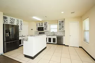 11642 Quinn Ridge Way, Houston, TX 77038 - Photo 10