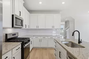 15642 Honey Cv Dr, Conroe, TX 77303 - Photo 6