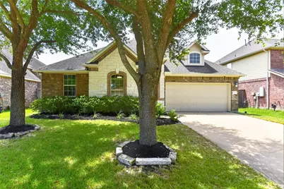 2203 Summit Pass Lane, League City, TX 77573 - Photo 1