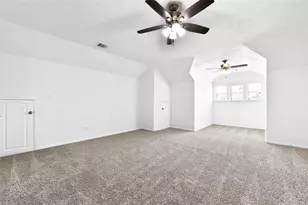 2203 Summit Pass Ln, League City, TX 77573 - Photo 32