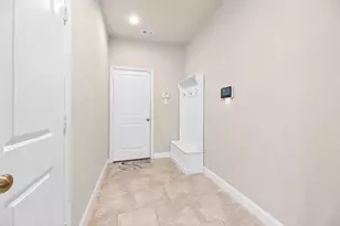 403 Marina View Dr, Webster, TX 77598 - Photo 20