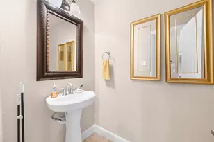 403 Marina View Dr, Webster, TX 77598 - Photo 36