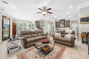 403 Marina View Dr, Webster, TX 77598 - Photo 12