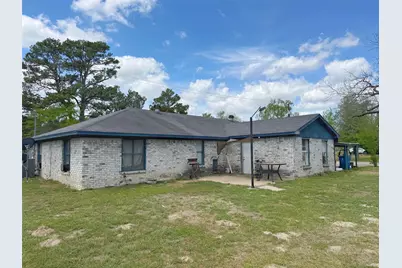 935 Center St, Buffalo, TX 75831 - Photo 4