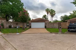 6903 Clee Ln, Spring, TX 77379 - Photo 2