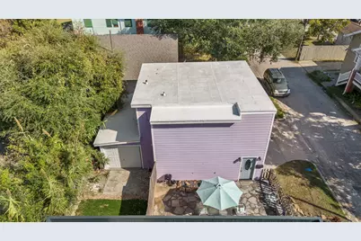 3218 Avenue Q 1/2, Galveston, TX 77550 - Photo 26