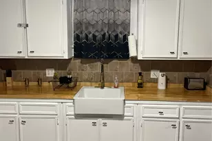 1214 42nd St, Galveston, TX 77550 - Photo 2
