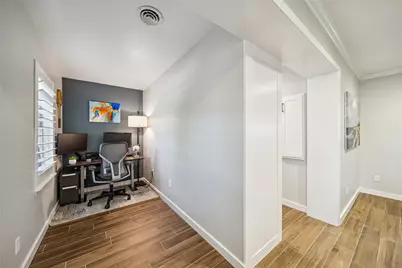 6711 Cindy Lane, Houston, TX 77008 - Photo 16