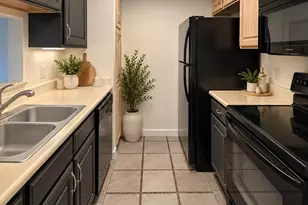 11843 Braesview, San Antonio, TX 78213 - Photo 2