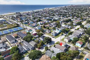 2724 Ave P 1/2, Galveston, TX 77550 - Photo 10