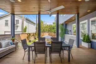 319 E 26th St, Houston, TX 77008 - Photo 24
