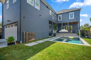 319 E 26th St, Houston, TX 77008 - Photo 42