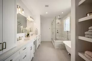 319 E 26th St, Houston, TX 77008 - Photo 18