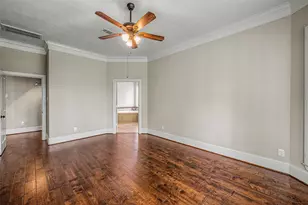 1317 Caywood Ln, Houston, TX 77055 - Photo 18