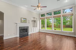 1317 Caywood Ln, Houston, TX 77055 - Photo 22