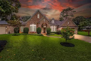 1317 Caywood Ln, Houston, TX 77055 - Photo 2