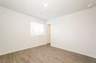 1228 Narrow Hts Dr, Conroe, TX 77301 - Photo 10